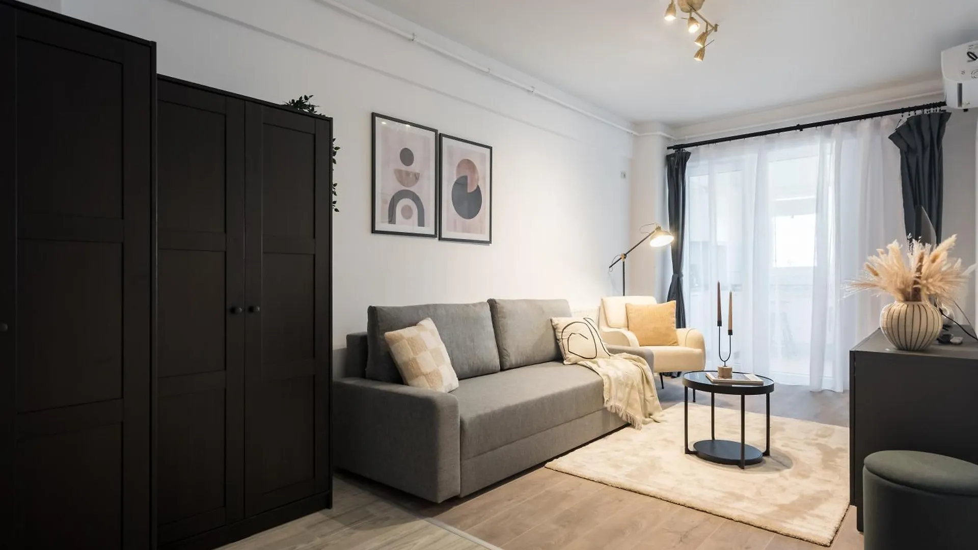 Central Residence Apartment 1008 Bucharest Romania